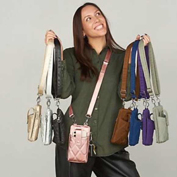 IHKWIP Pink The Ring Ring Cellphone Crossbody with RFID Wallet NWT sold out - Picture 5 of 13